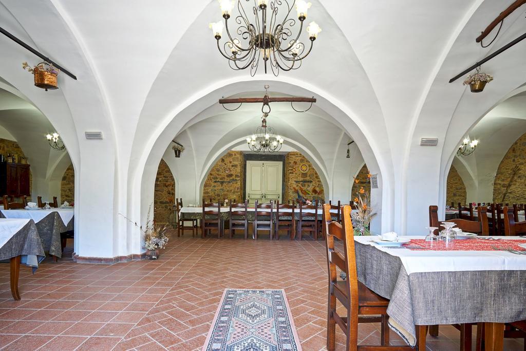 Vila Agriturismo Conte Ruggero Centuripe Exteriér fotografie